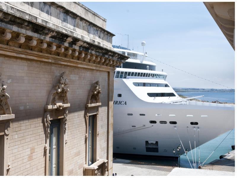 Marina Bay Villa Trapani Ngoại thất bức ảnh